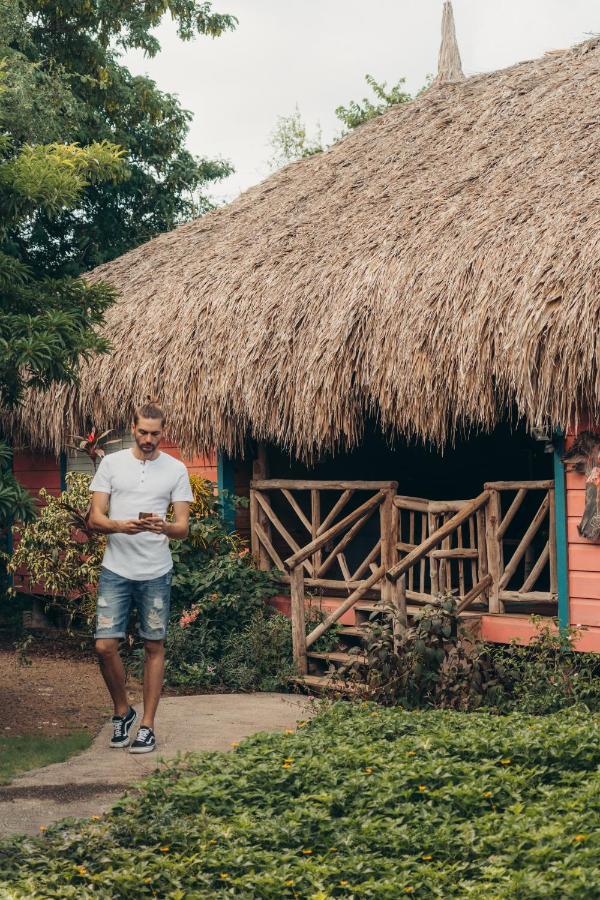 Mondi Lodge Dorp Dorp Sint Michiel Zewnętrze zdjęcie